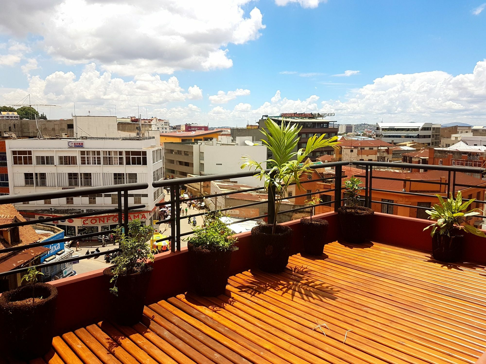 Sole Hotel Antananarivo Exterior foto